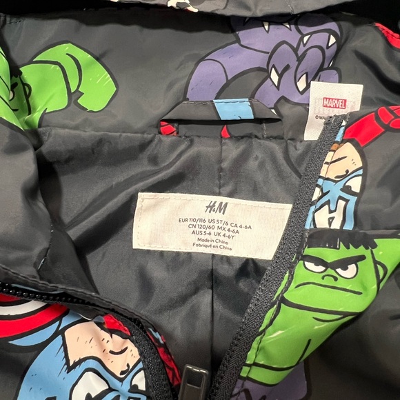 Little kid H&M x Marvel lightweight windbreaker hooded jacket (5/6) - Picture 2 of 2
